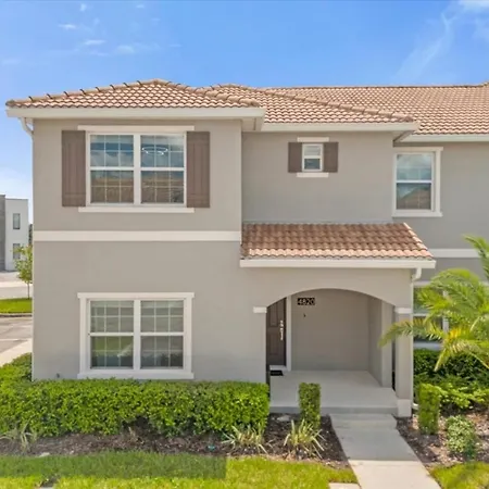 5 Bedrooms- 4 Bathrooms- Storey Lake 4820 Ds